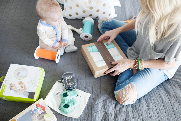 Kailee_outfit_highchair-87.