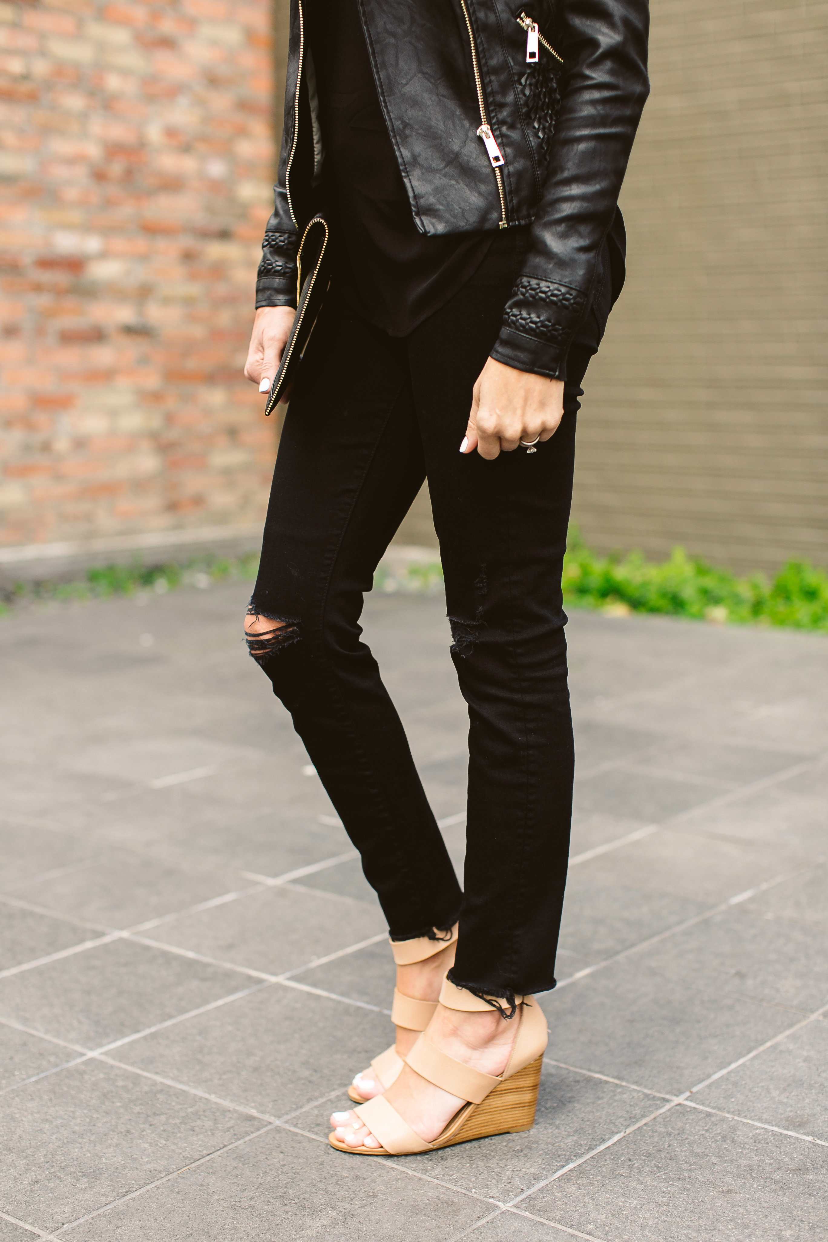 Kailee-Wright-black-denim