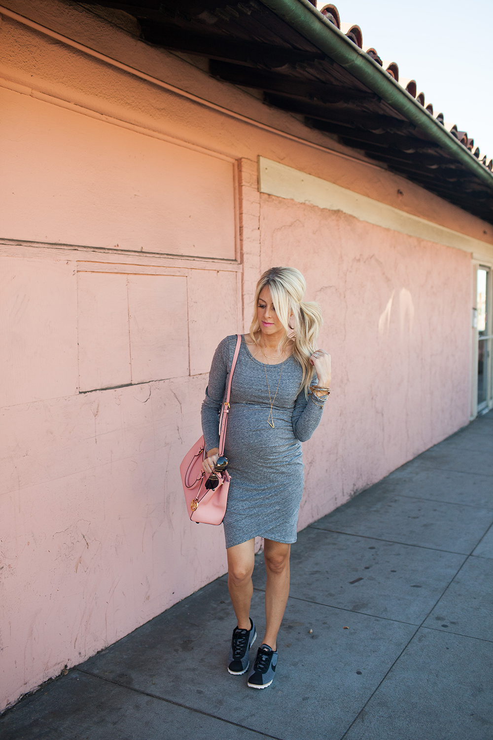 kailee-wright_basic-grey-dress-nikes