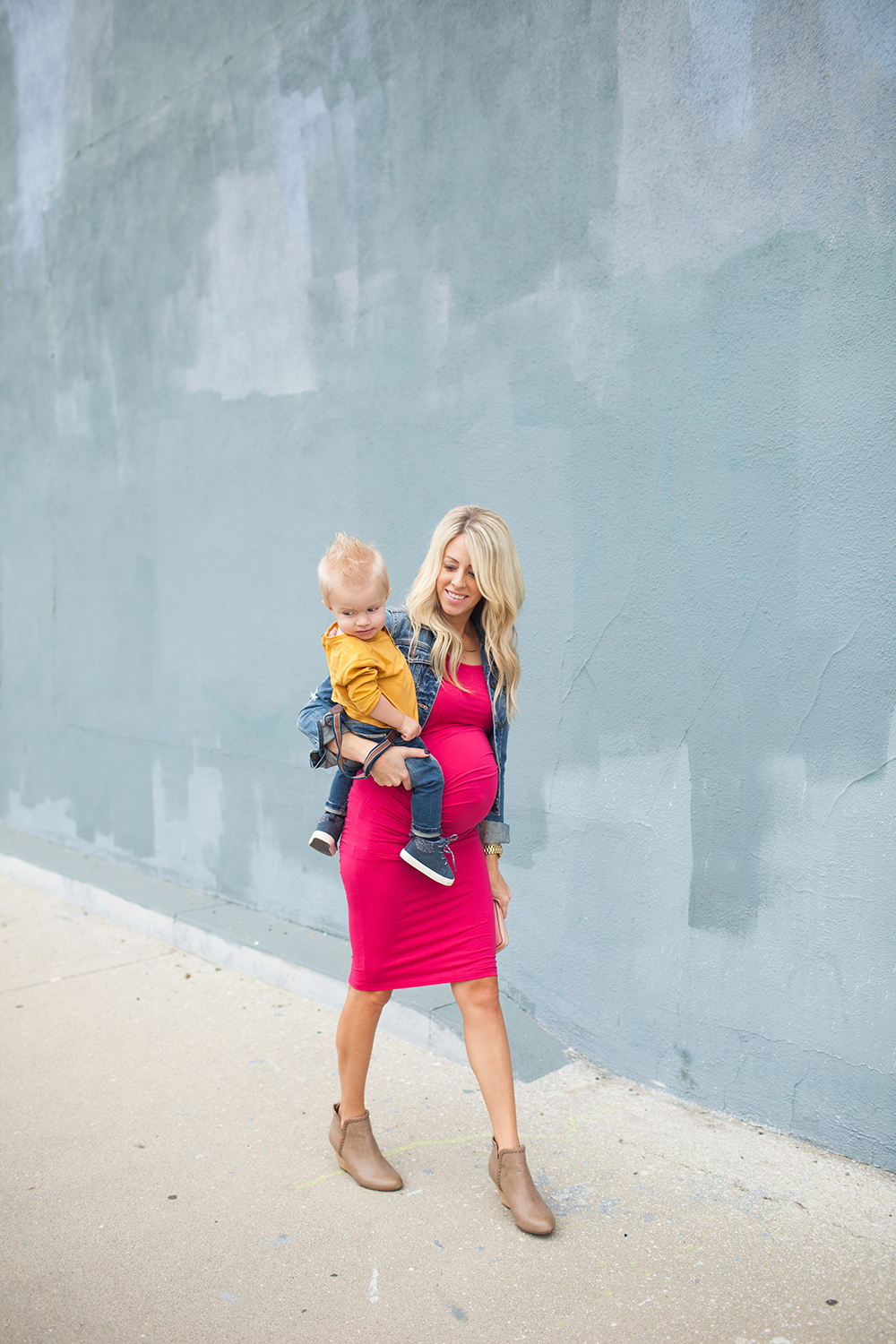pink-bodycon-dress-denim-jacket