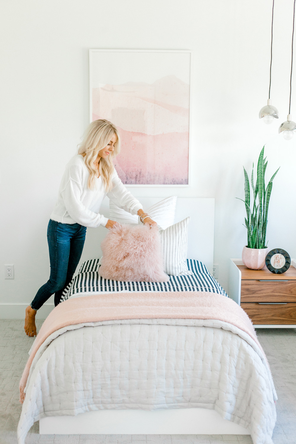 Kailee Wright Pottery Barn Teen girls bedroom