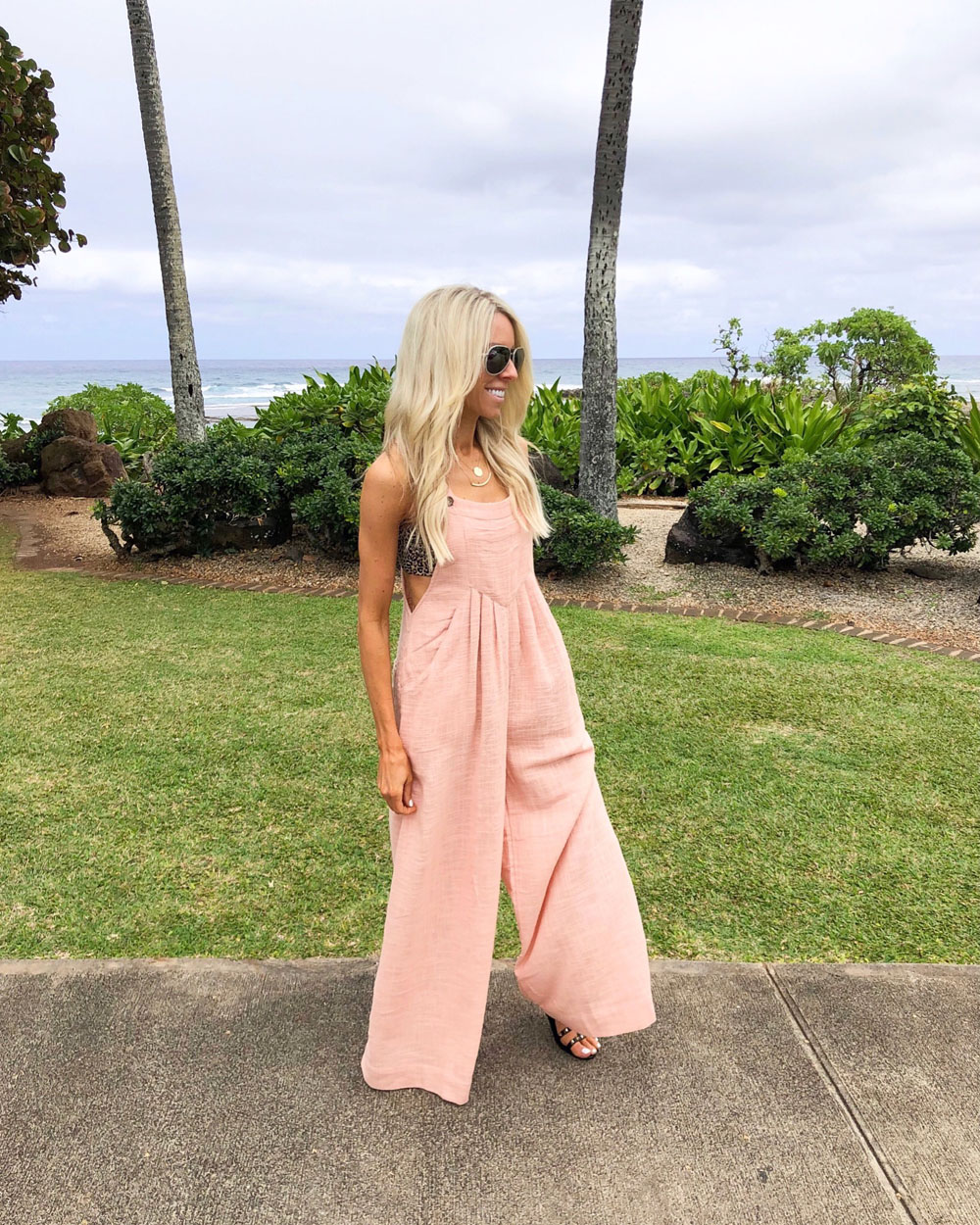 Kailee Wright Packing Hawaii