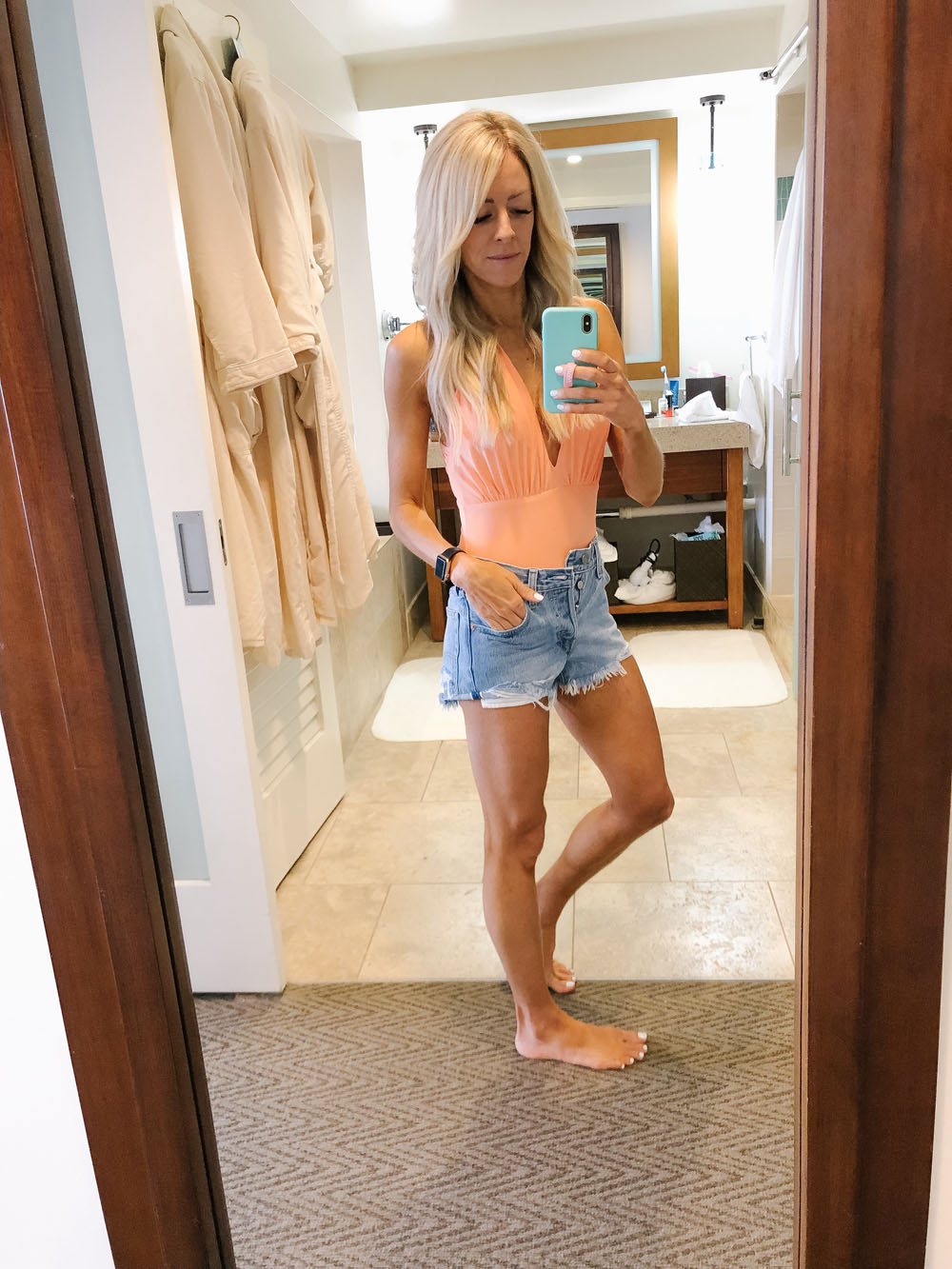 Kailee Wright Packing Hawaii