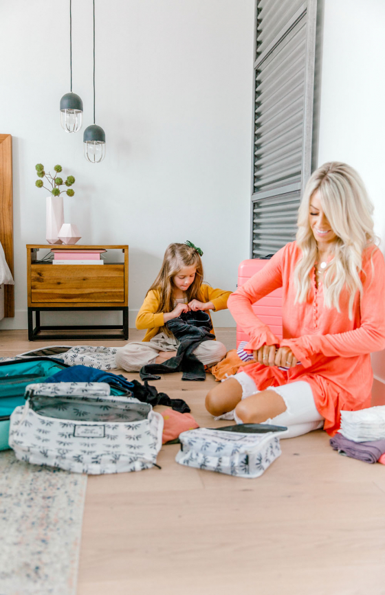 6 Tips to Simplify Packing Your Kids