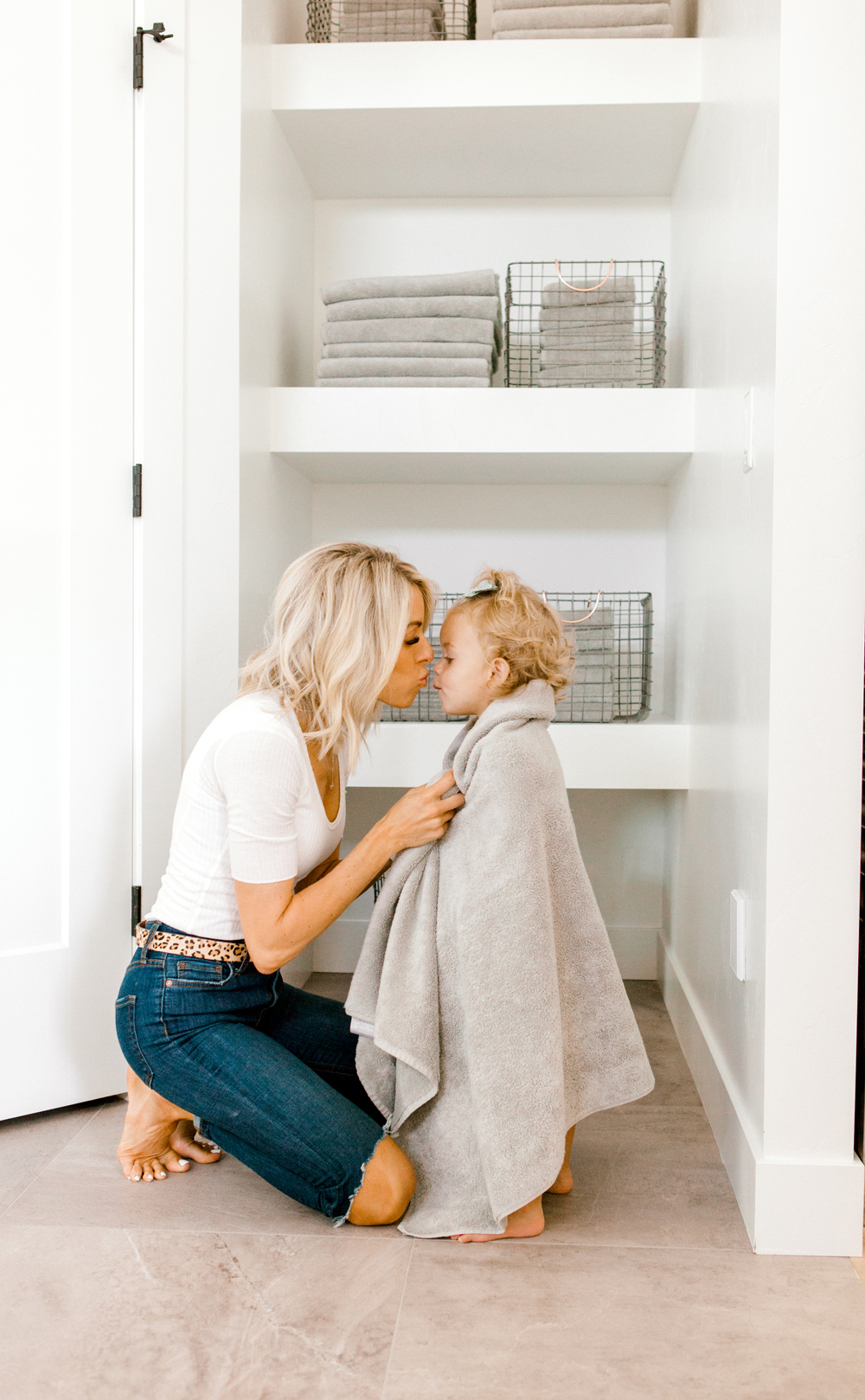 Kailee Wright Cariloha towels