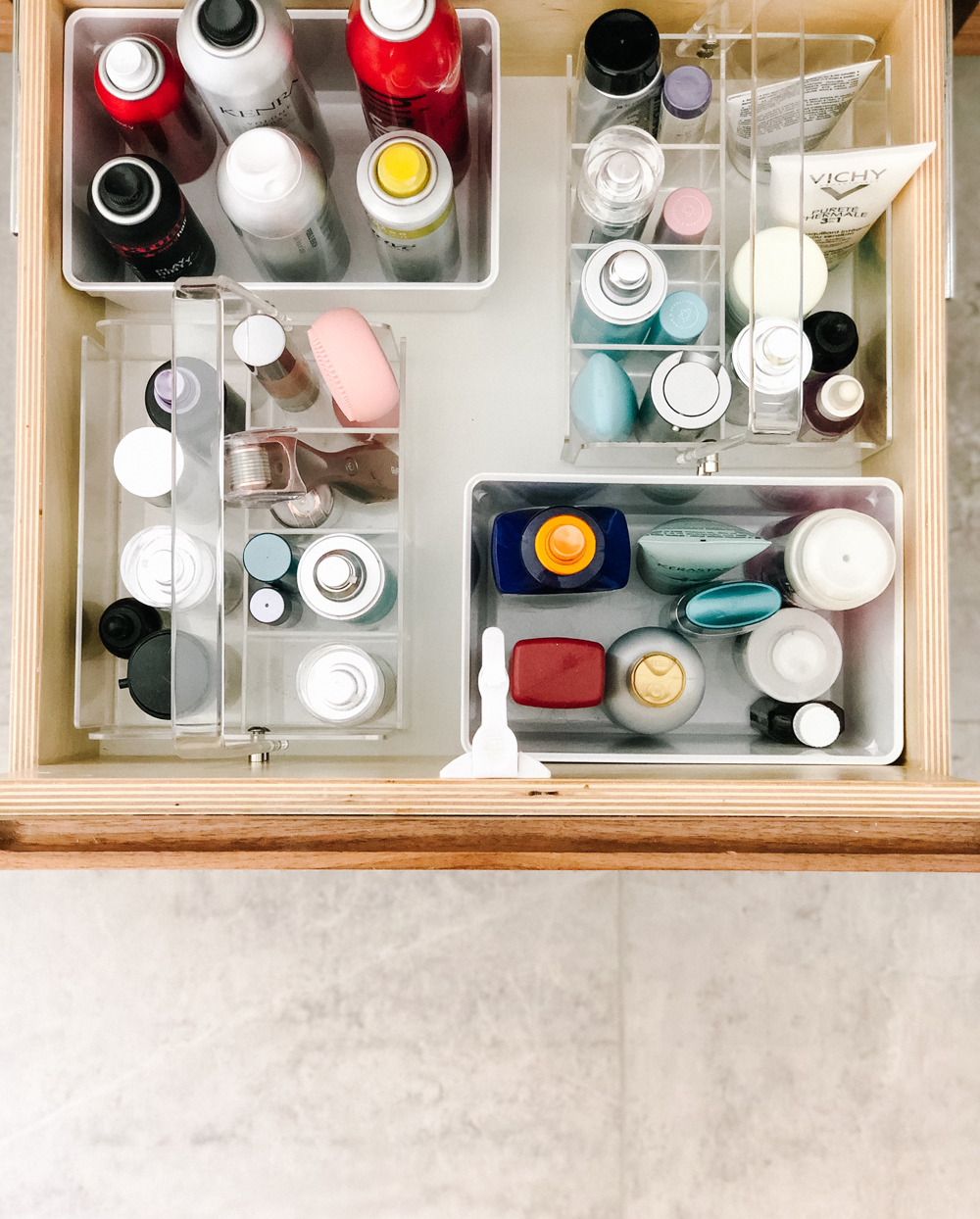 kailee wright bathroom organization