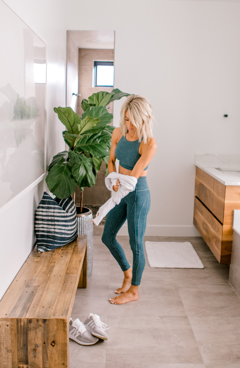 kailee wright Lululemon workout layers