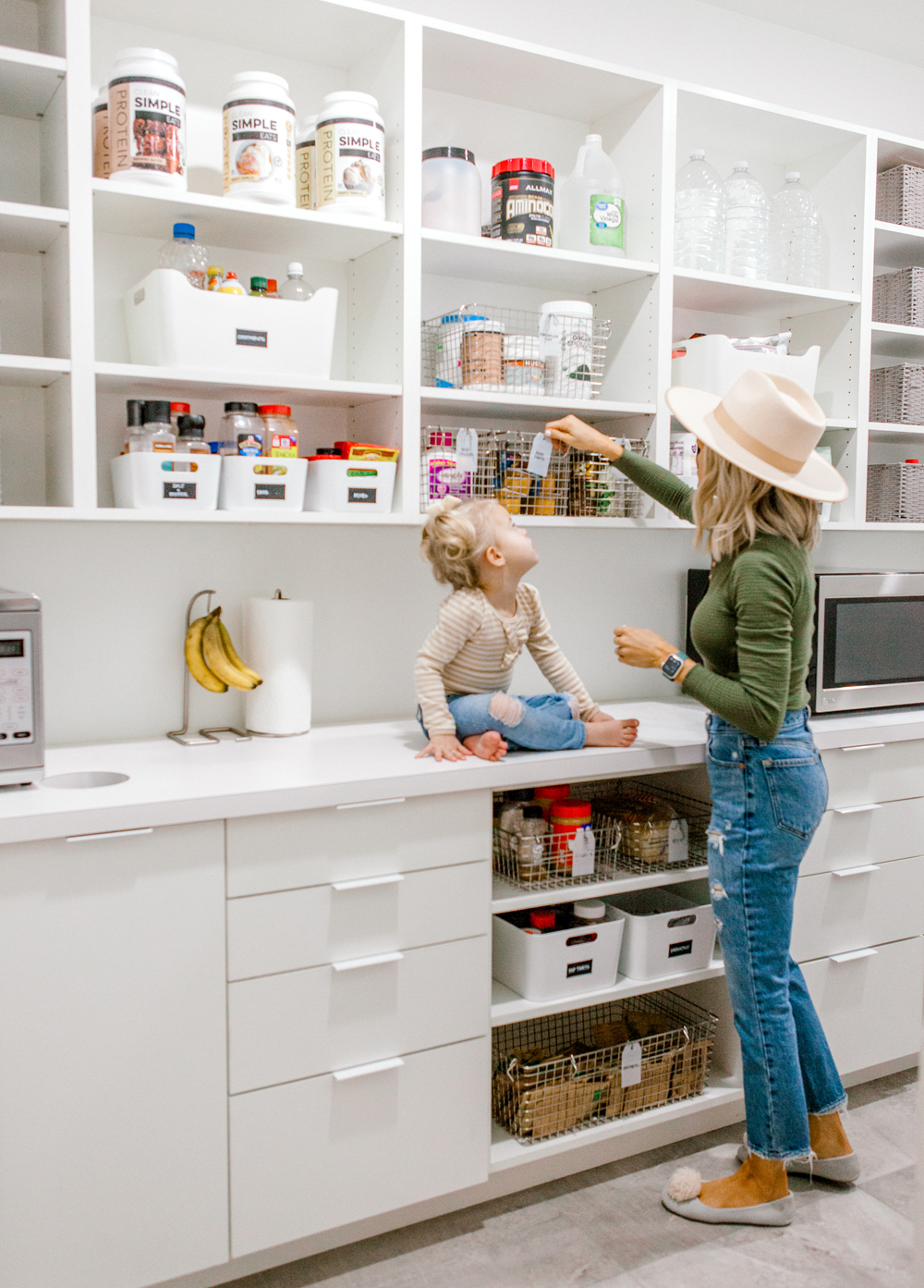 Kailee Wright pantry container store