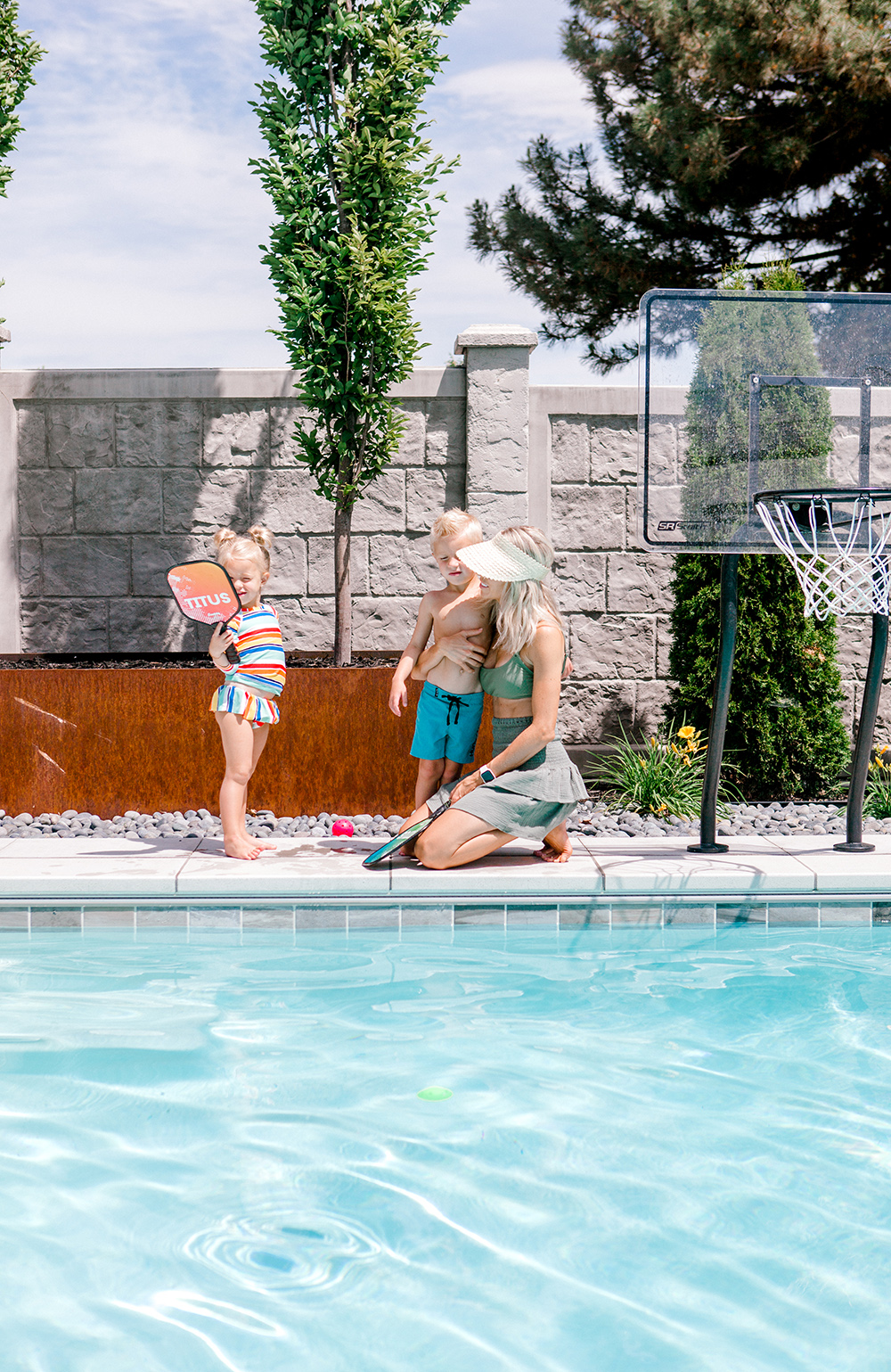 Kailee Wright Pool Summer Bucket List